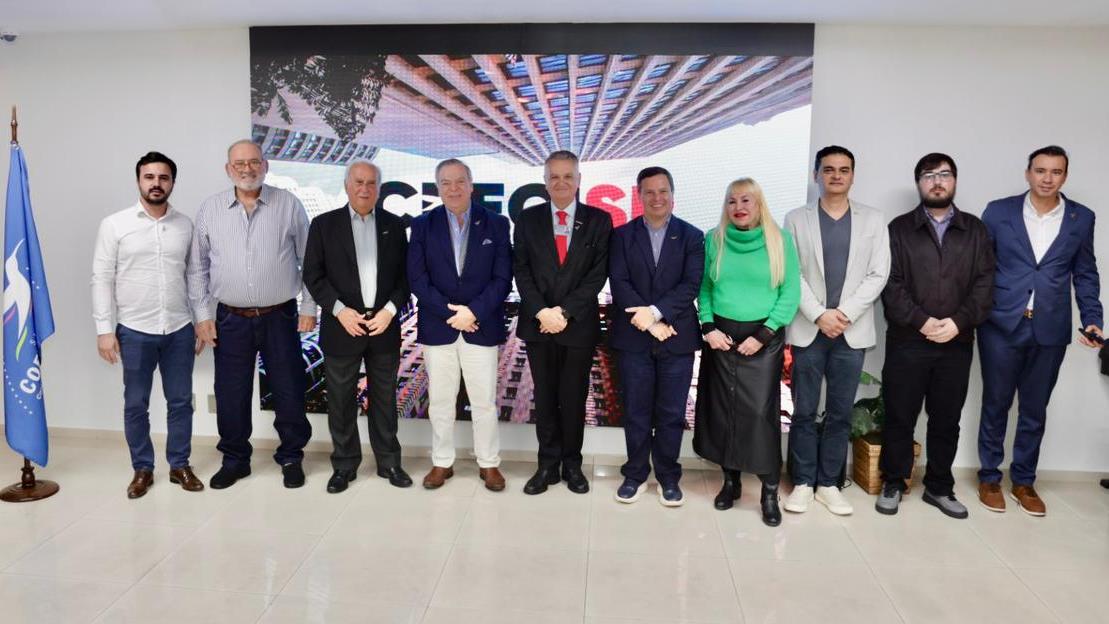 Imagem de capa do artigo CRECISP recebe delegações imobiliárias do Paraguai e Uruguai