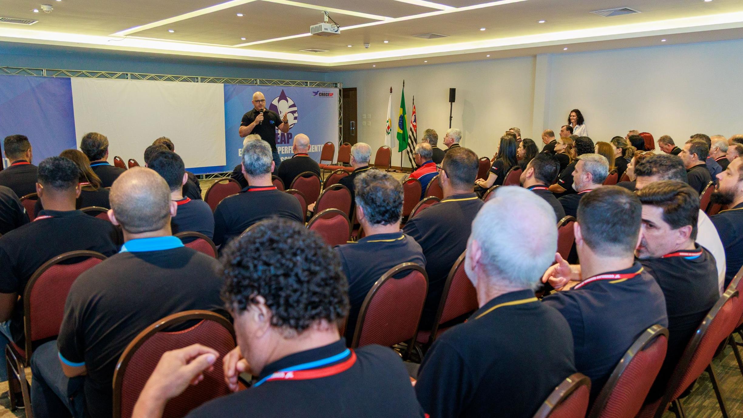 Imagem de capa do artigo CRECISP realiza estágio de aperfeiçoamento para fiscalização